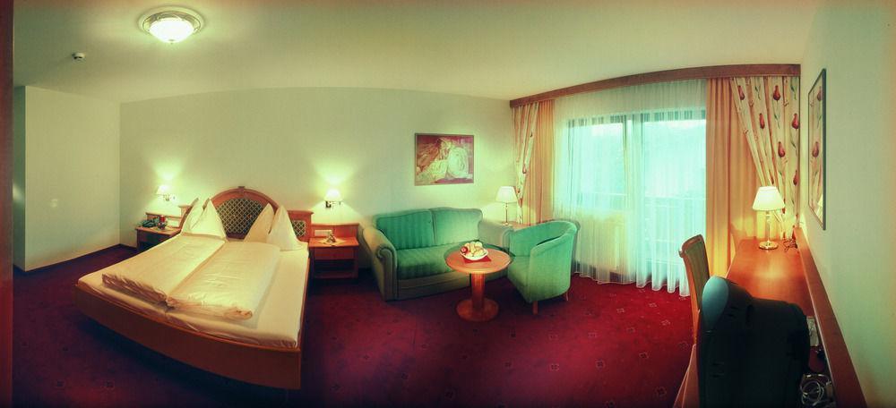 Hotel Sonnenuhr Kramsach Luaran gambar
